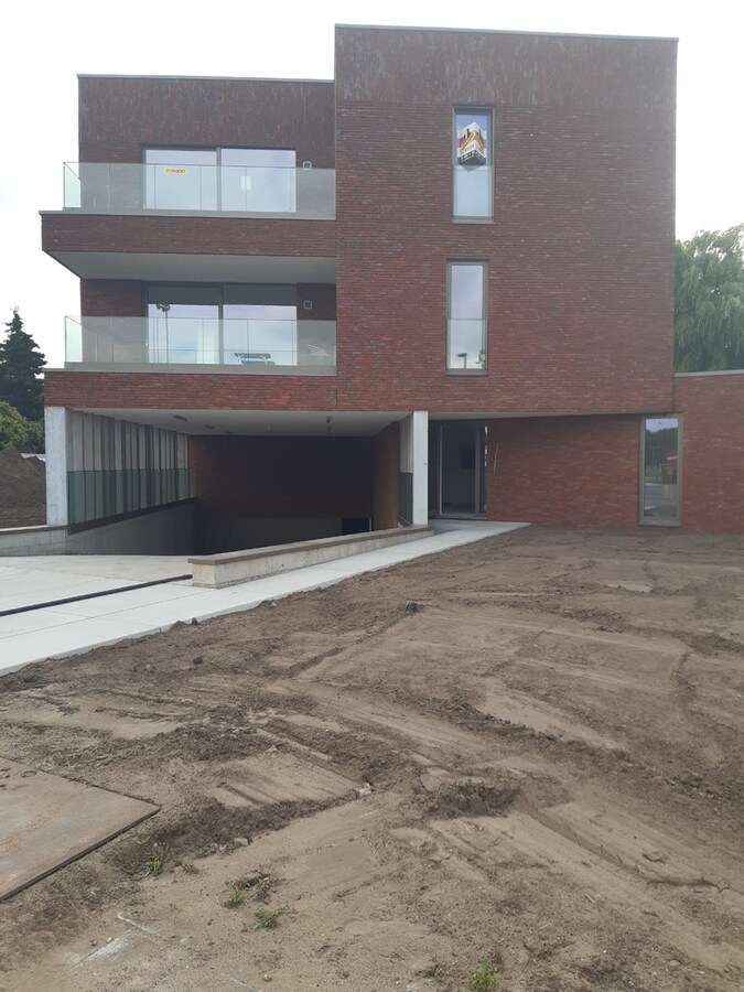 Luxueus wonen in hartje Merelbeke. 