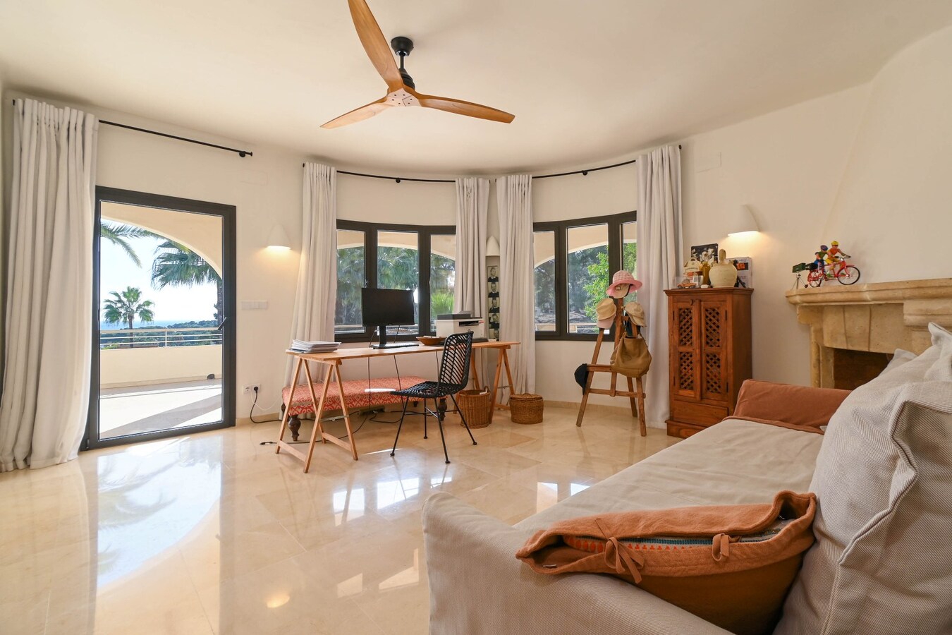 Villa Amare – Elegant wonen in Ibizastijl aan de Costa Blanca 