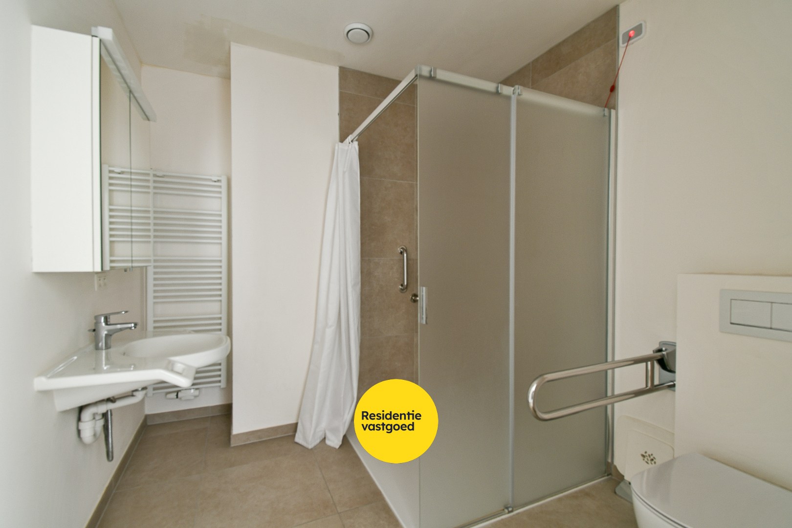 Prachtige assistentiewoning in hartje Aartrijke 