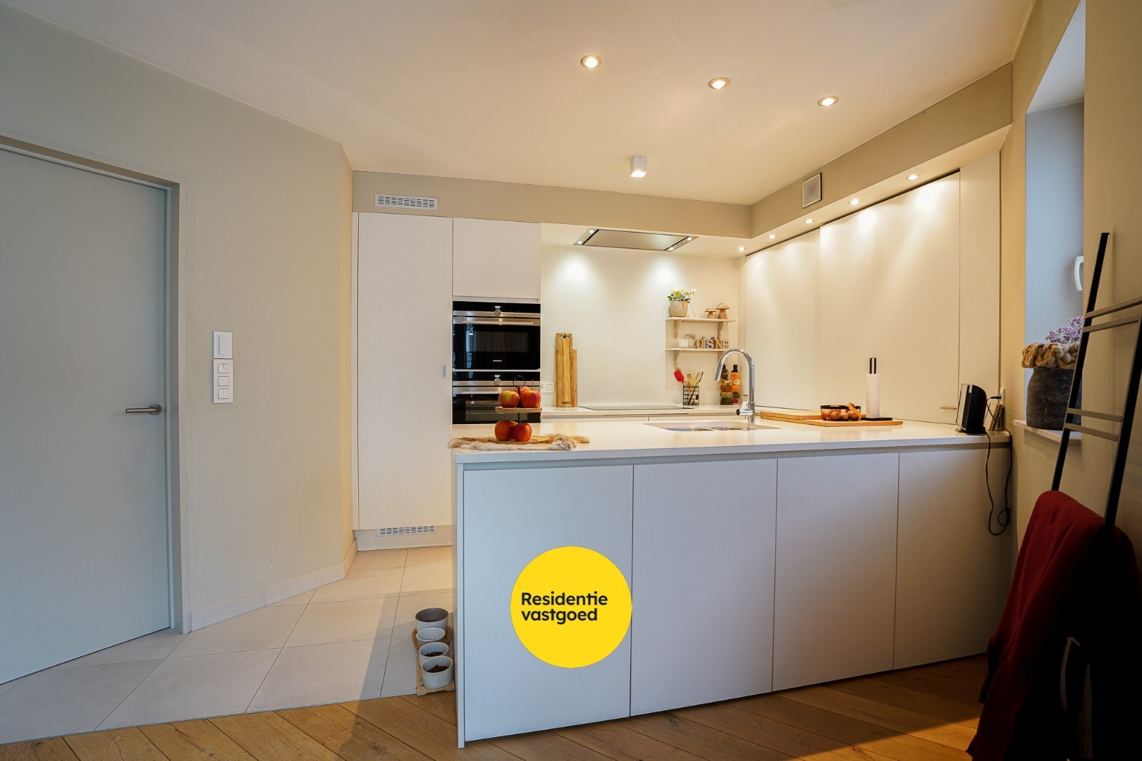 Luxueus appartement met 2 slaapkamers en ruim terras op centrale ligging 