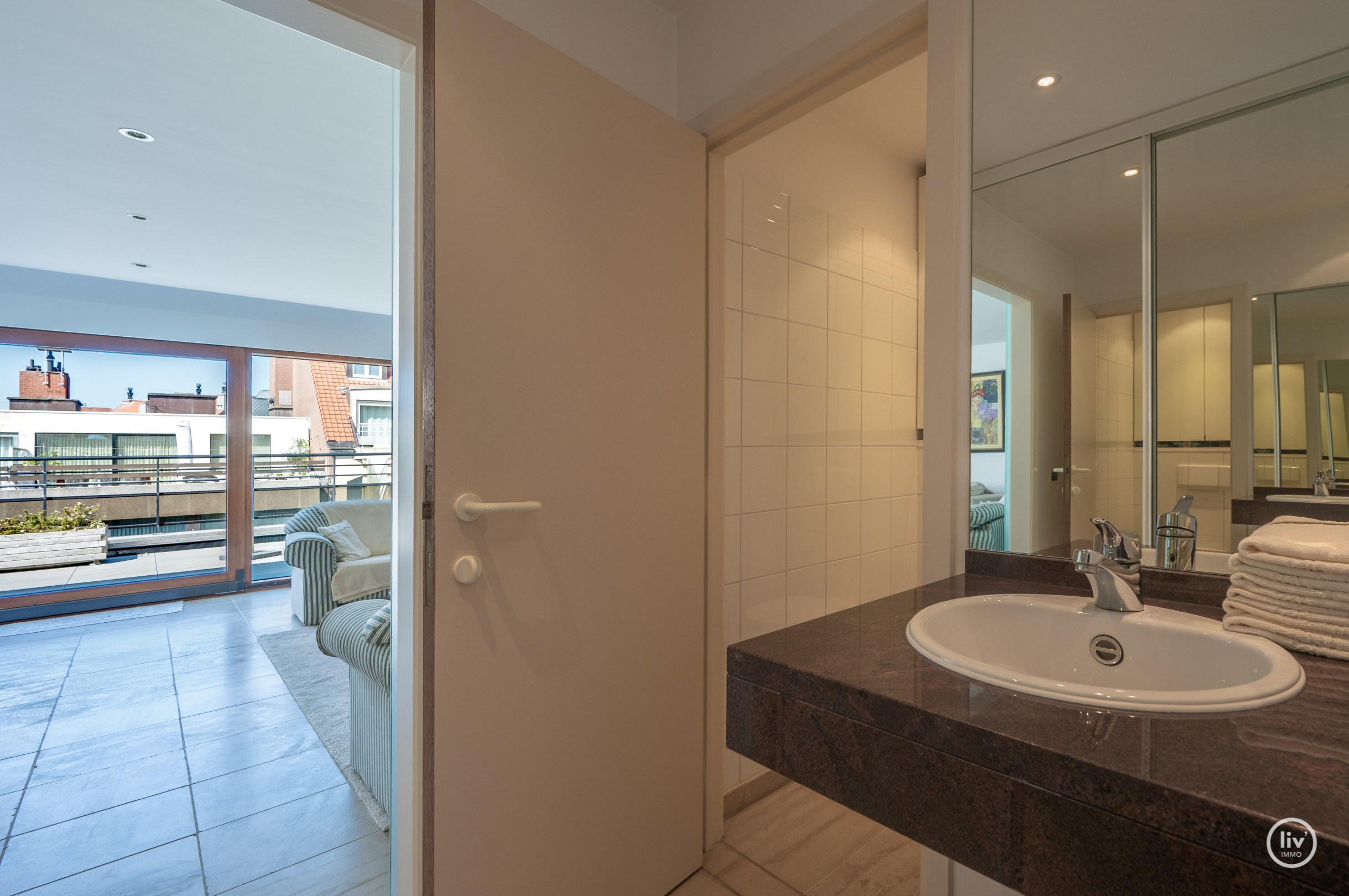 Overname Aandelen - Penthouse met Garagebox 