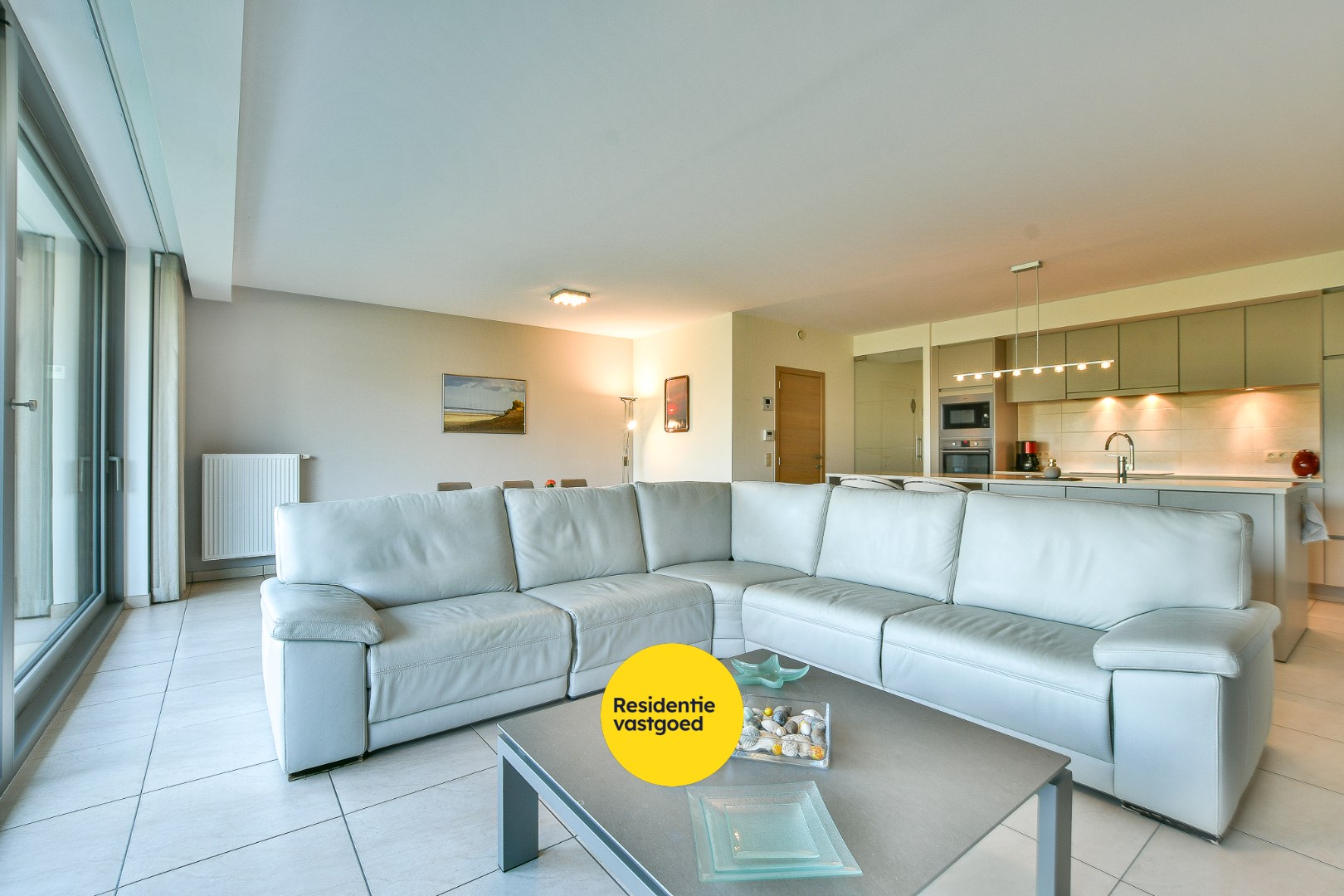 Luxueus afgewerkt 2-slaapkamerappartement met terrassen en tuin op toplocatie! 