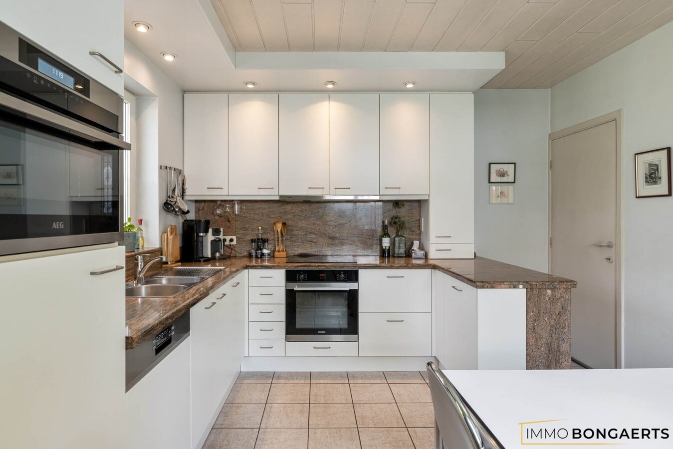 Zeer ruime woning op een leuke locatie te Bret-Gelieren 