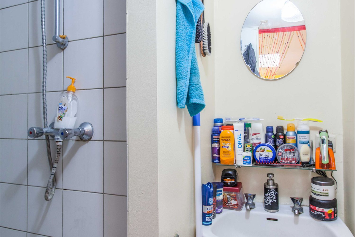 Ideaal gelegen studentenhuis bestaande uit 9 kamers en 2 studio's! 