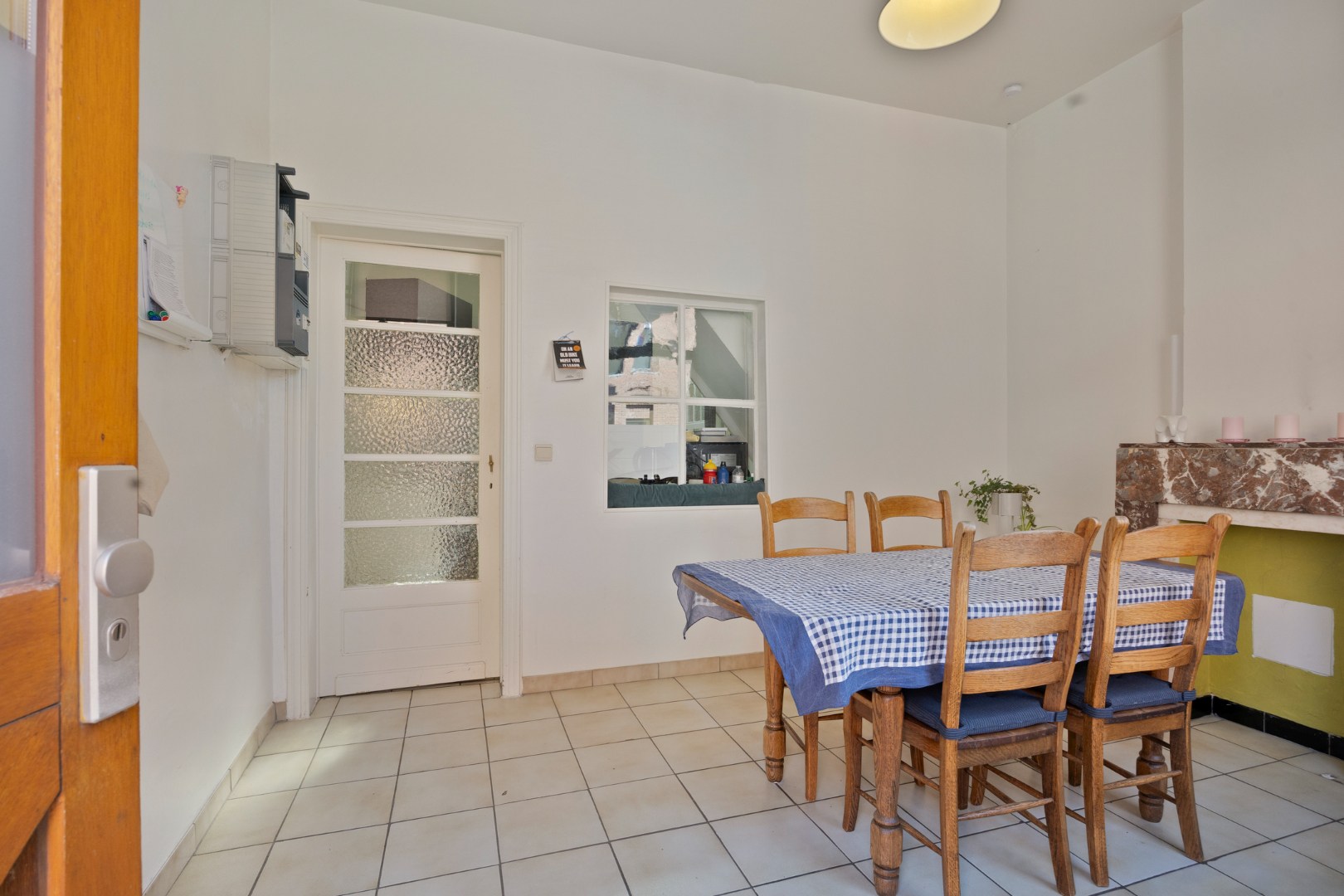 Gezellige rijwoning centraal gelegen bij UZ Leuven en het centrum met zeer ruime garage! - bewoonbare opp. 73 m² 