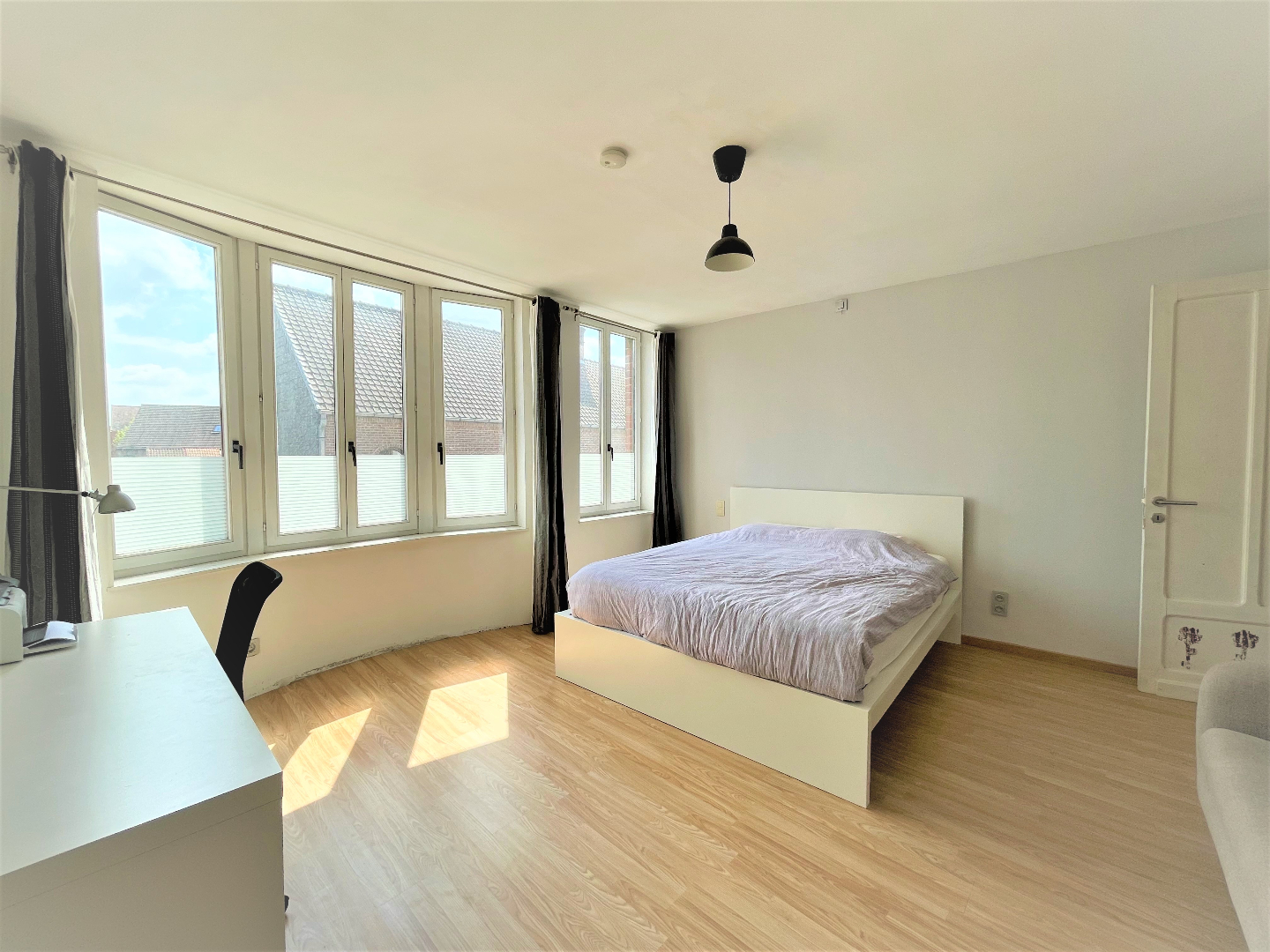 Leuke woning met grote tuin nabij centrum 