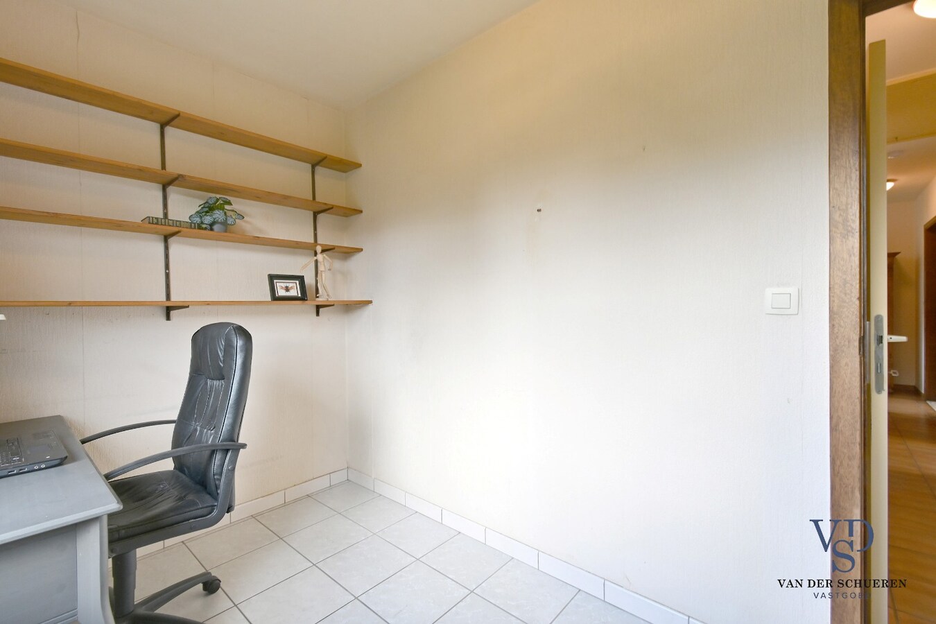 Tijdloze bungalow in een residentiële verkaveling 