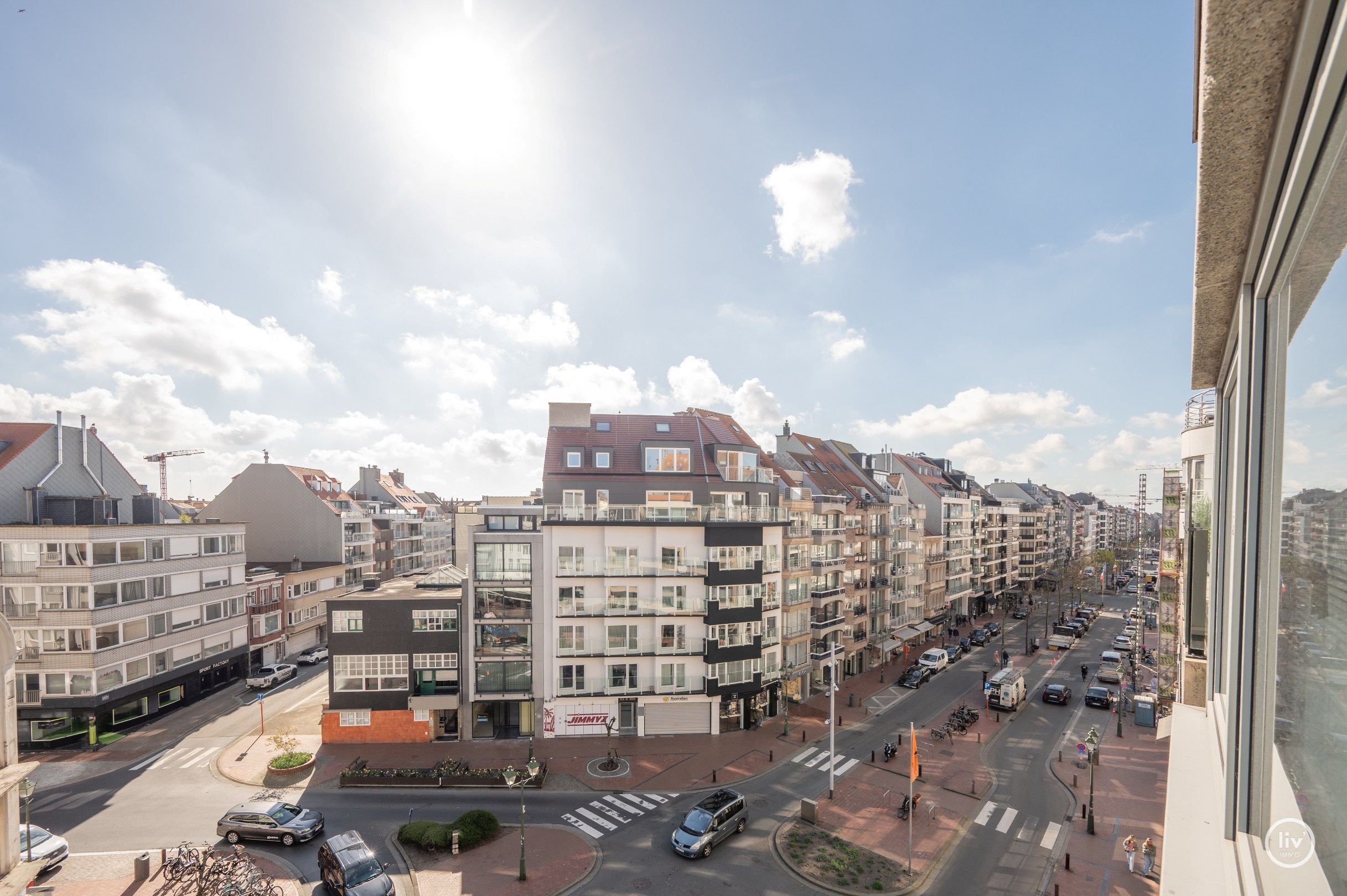 Volledig afgewerkt Hoekappartement + studio centraal gelegen in Knokke 