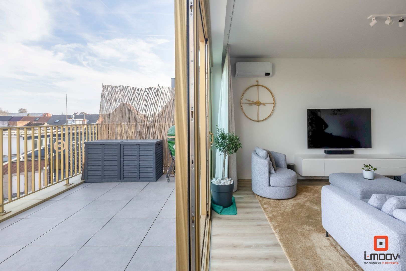 Recent luxueus appartement (2023) met 2 slaapkamers, terras en parkeeroptie in gebouw nabij Dampoort 