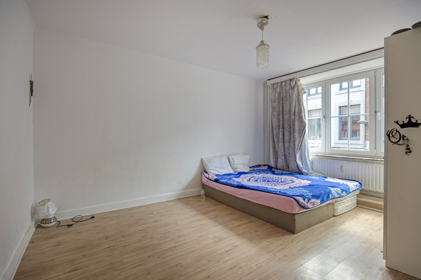 Gebouw/herenhuis bestaande uit 3 appartementen te Tienen 