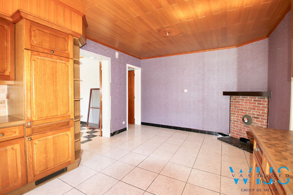 Ruim woonhuis op een zeer rustige locatie in Ertvelde ! 