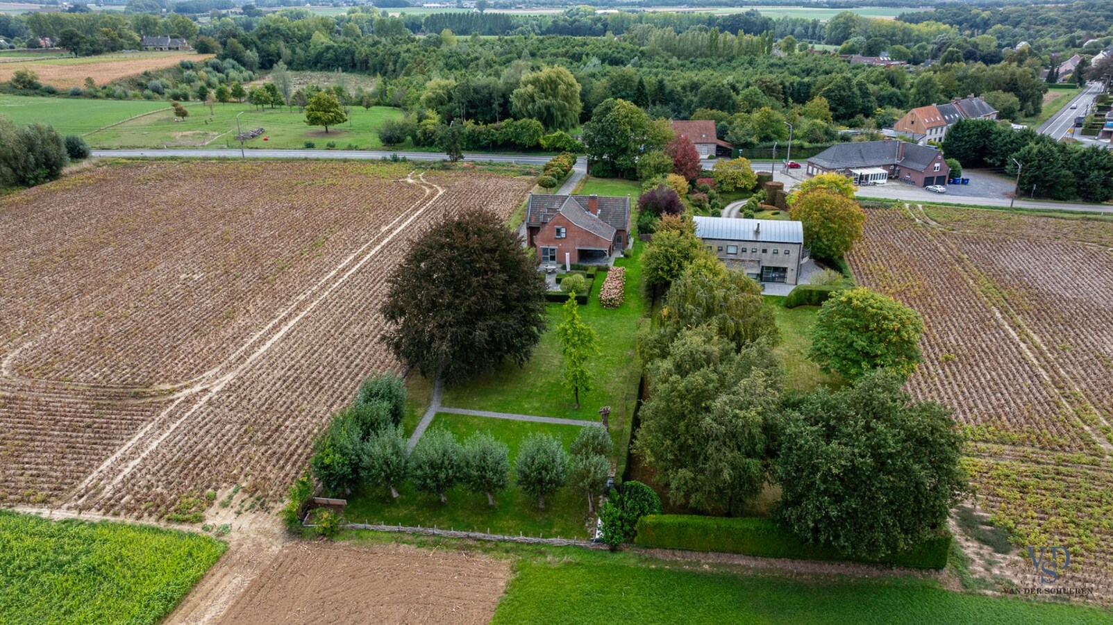 Tijdloos wonen, midden in 't groen. 