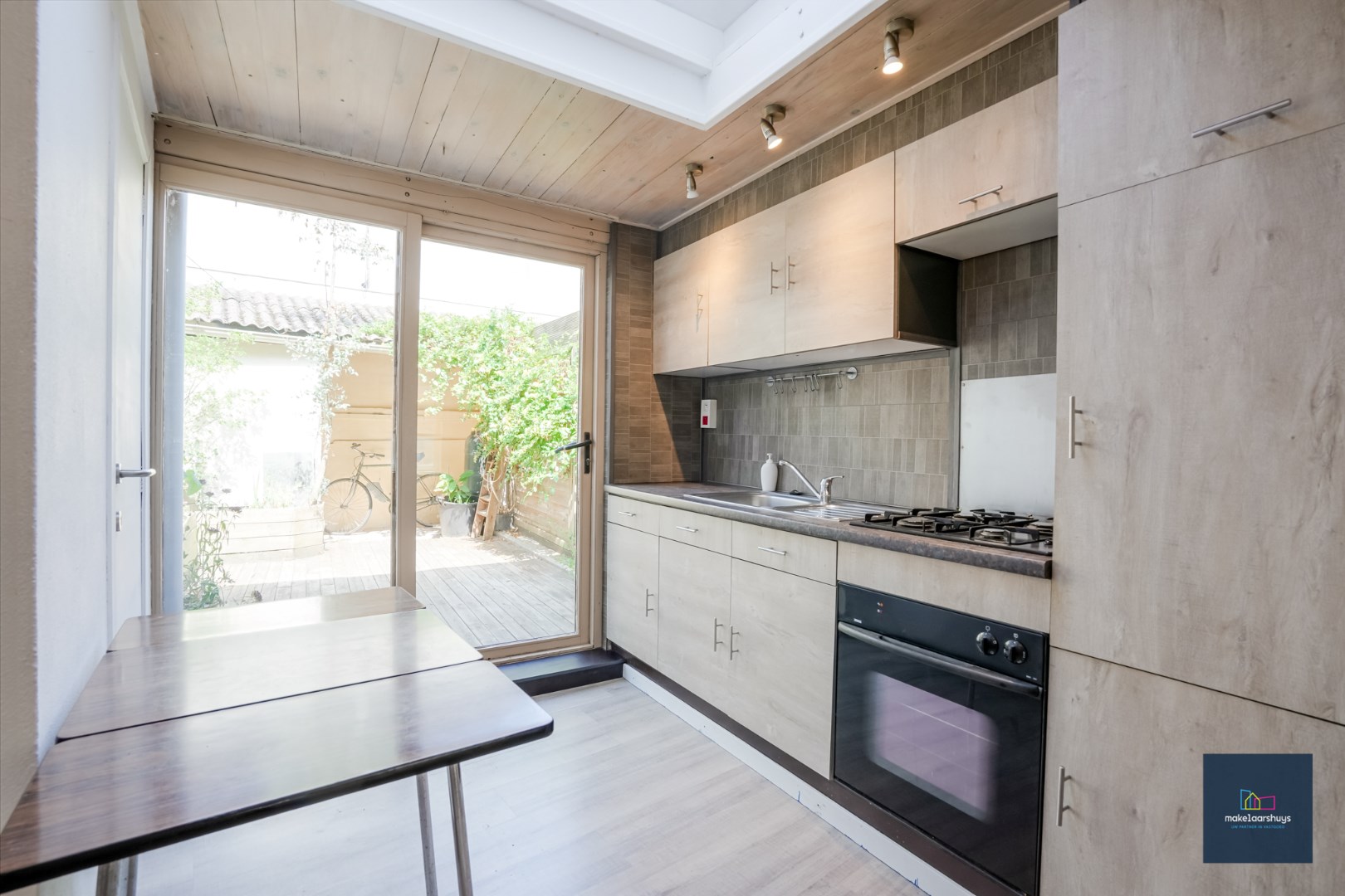 Rustig gelegen woning met 2 slpk en gezellige koer 