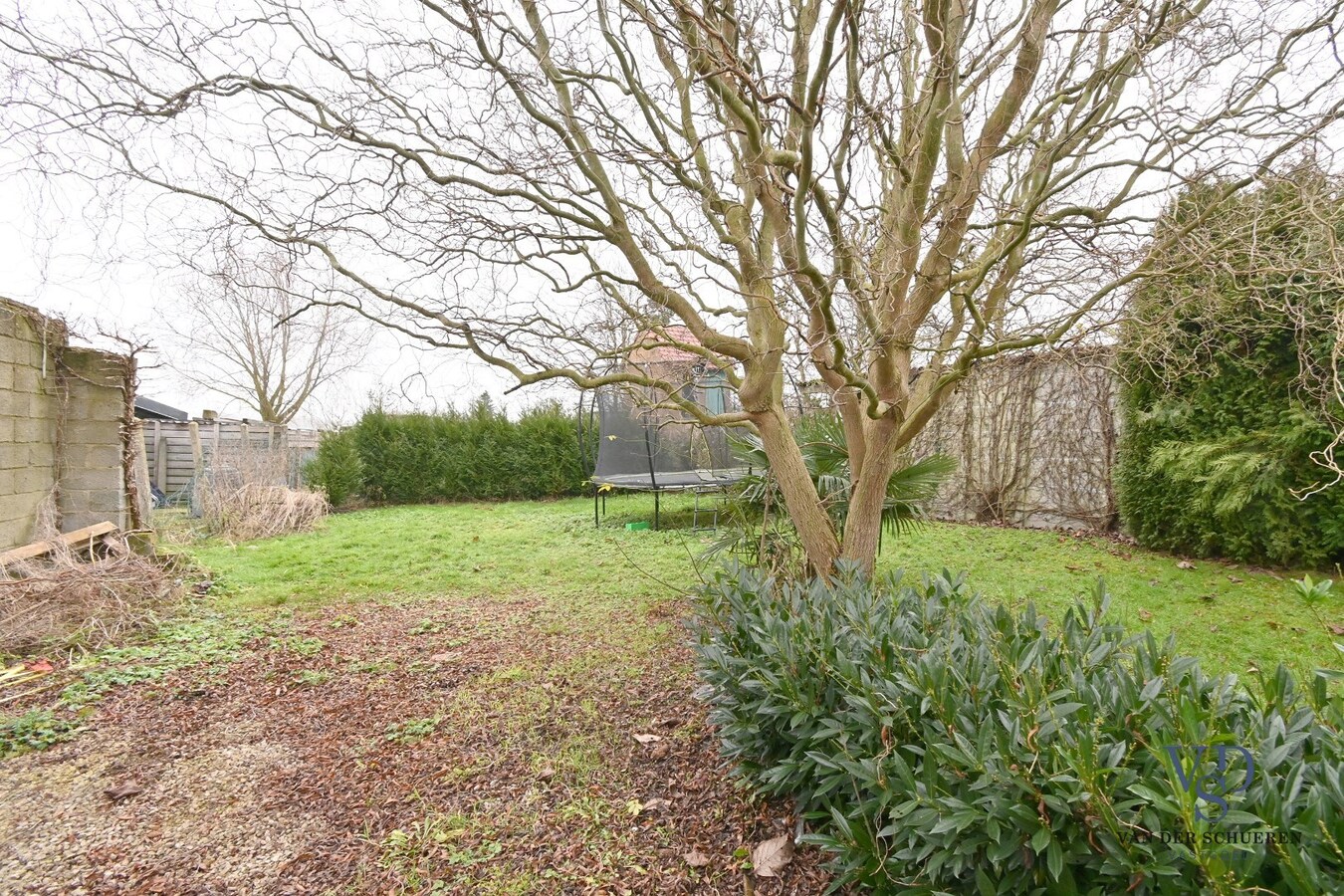 Bijzonder ruime, energiezuinige (EPC label B) gezinswoning 