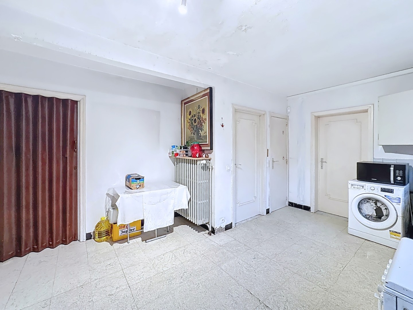 Statige villa met 4 slaapkamers en bureau 