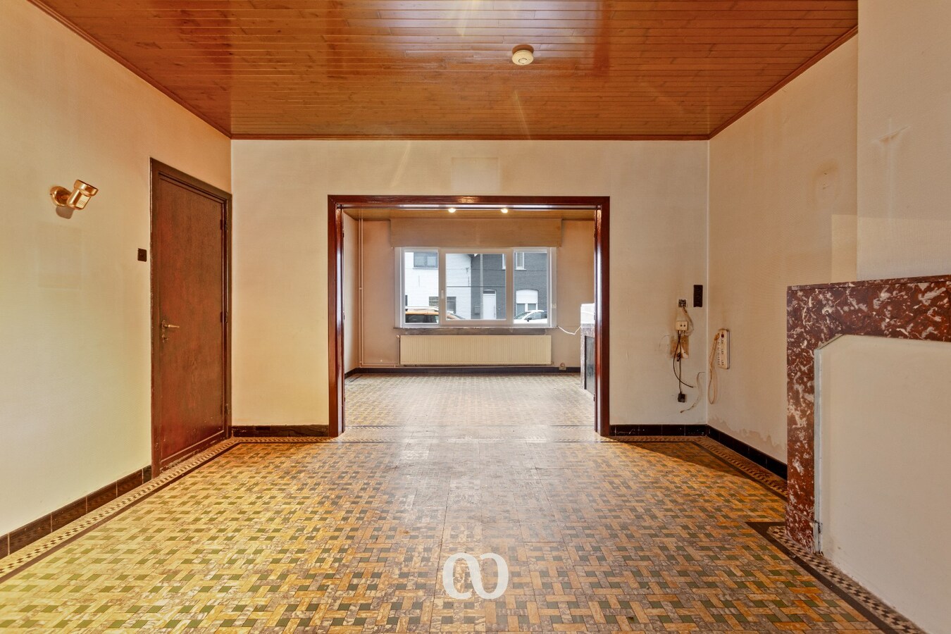 Te renoveren gezinswoning met mooie tuin in Oudenaarde 