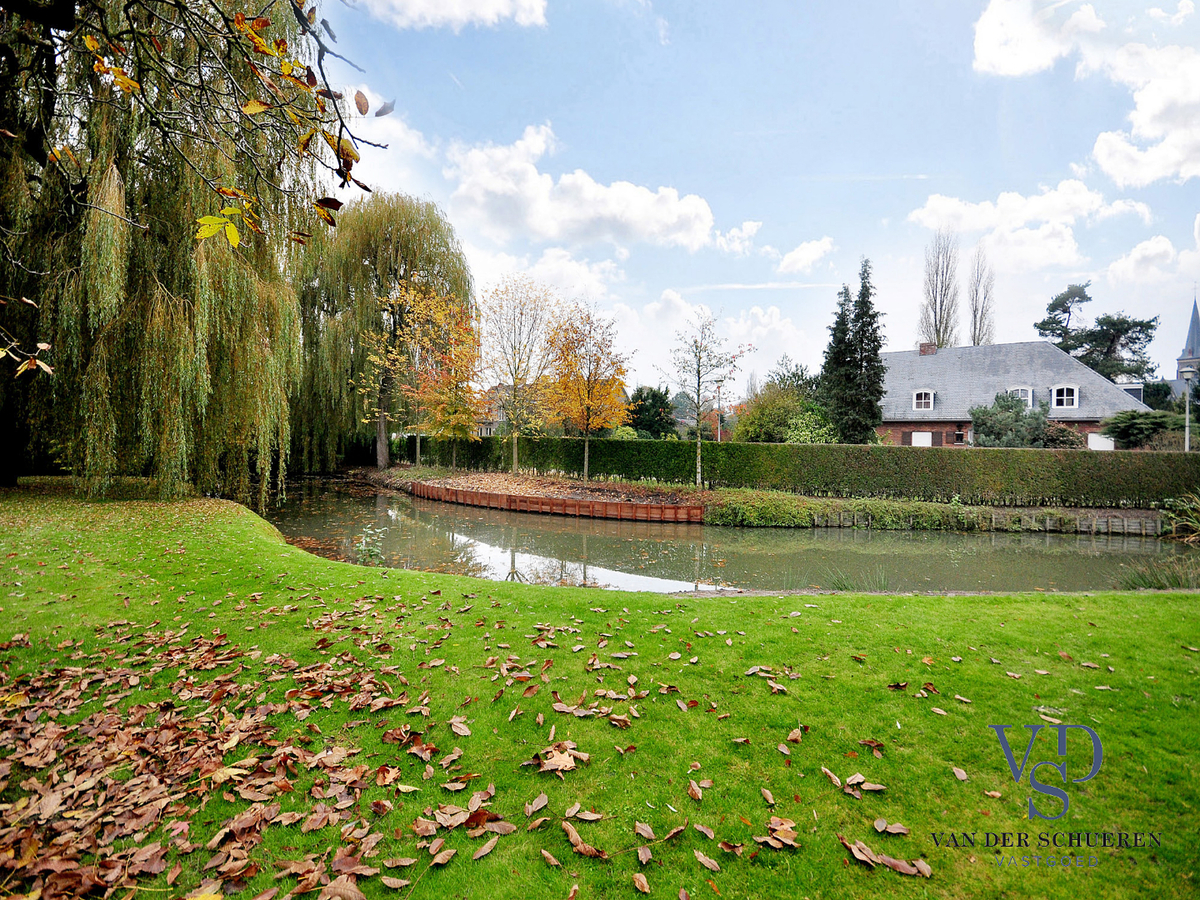 Prachtig gelijkvloers appartement in de exclusieve park-residentie Park te Poldere. 
