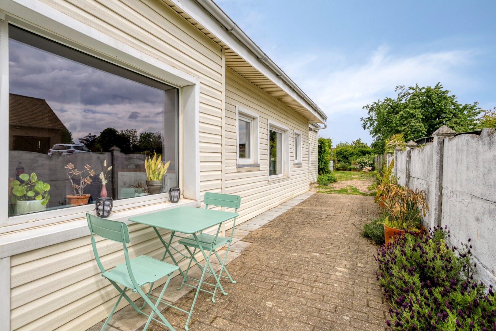 Zeer rustig gelegen half open bebouwing met 4 slaapkamers en ruime tuin in Pellenberg - EPC 162 kwh/m2 