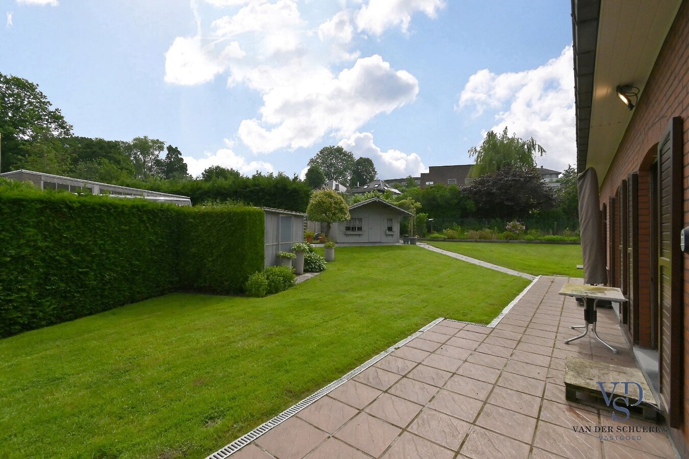 Tijdloze villa (alles op gelijkvloers). 