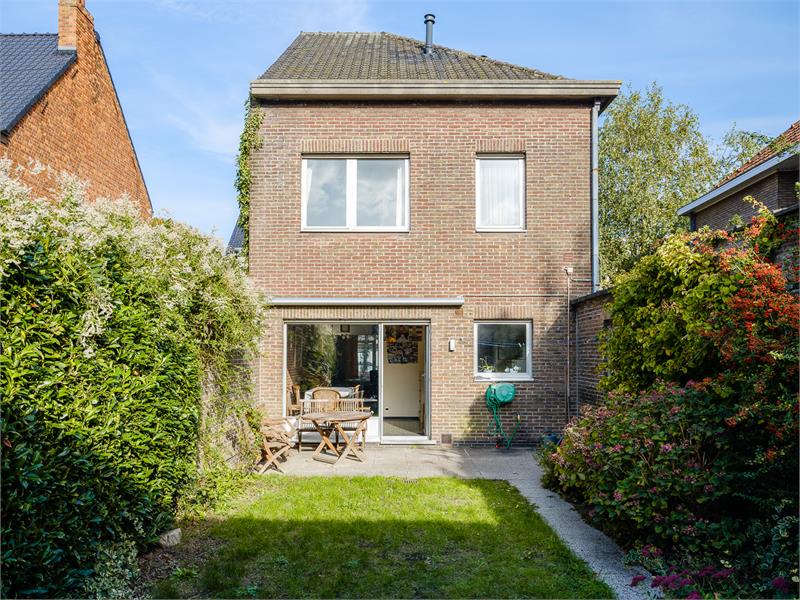 Praktische driegevel in rustige straat 