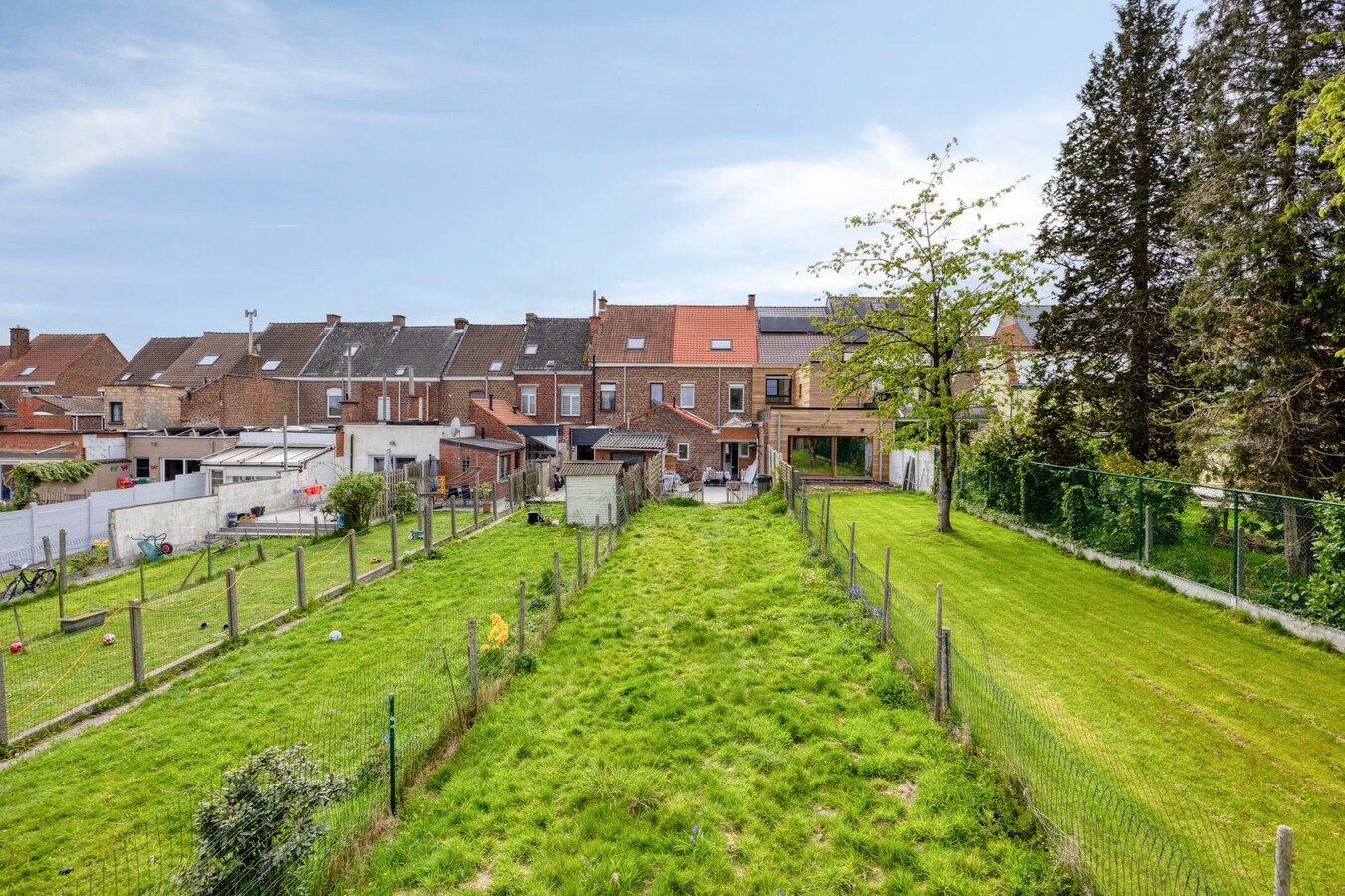 Instapklare woning met 3 slaapkamers op 612m2 in Ronse 