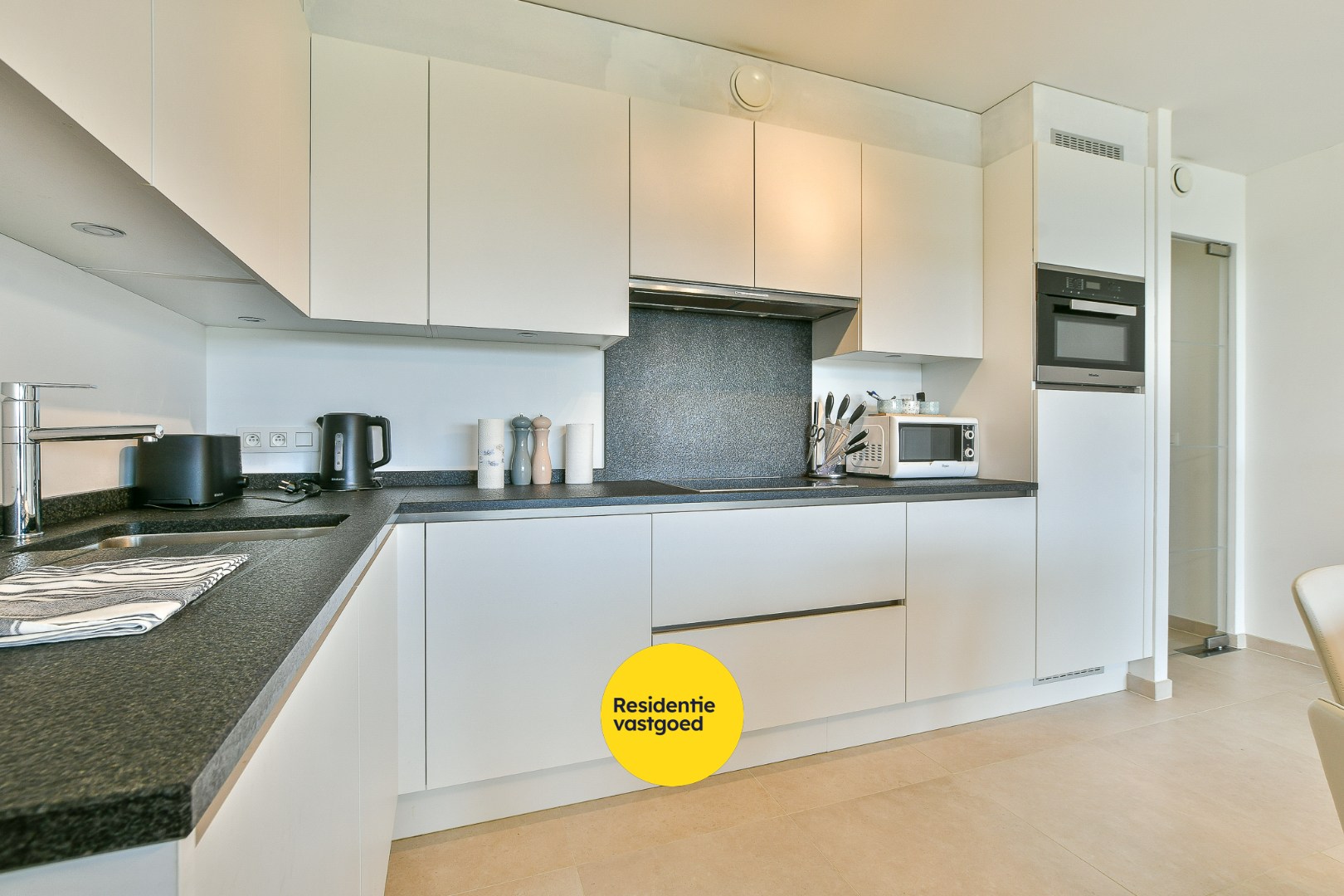 Bemeubeld 2-slaapkamerappartement in residentie 'Royal Golf Garden' te De Haan - Vosseslag 