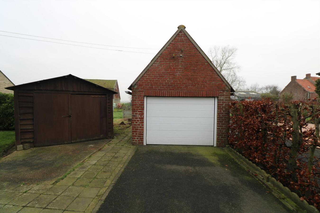 Alleenstaande woning met landelijk verzicht te Koekelare 