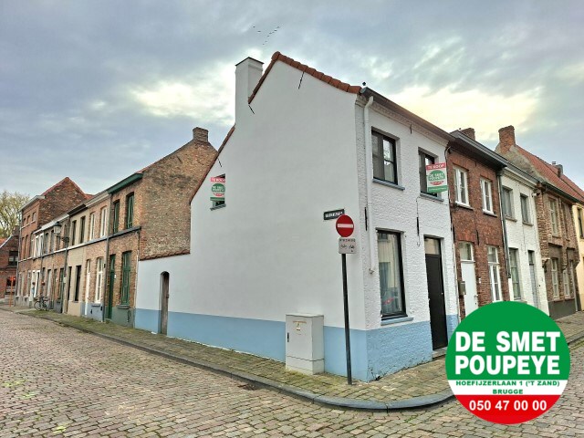 Hoekwoning met uitweg 