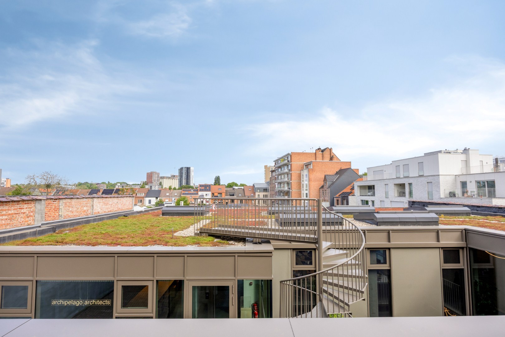 Nieuwbouw studio met 15,1m2 terras in hartje Leuven met kelderberging en parkeermogelijkheden! 6% BTW mogelijk! 