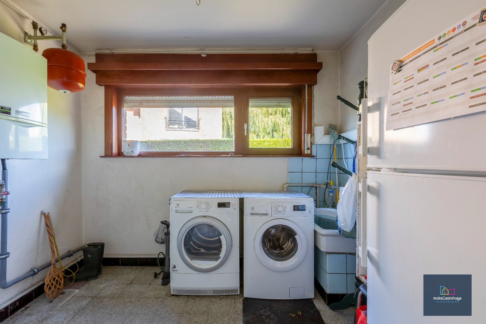 Ruime HOB met 4 slpk, ruime zolder, tuin en garage 