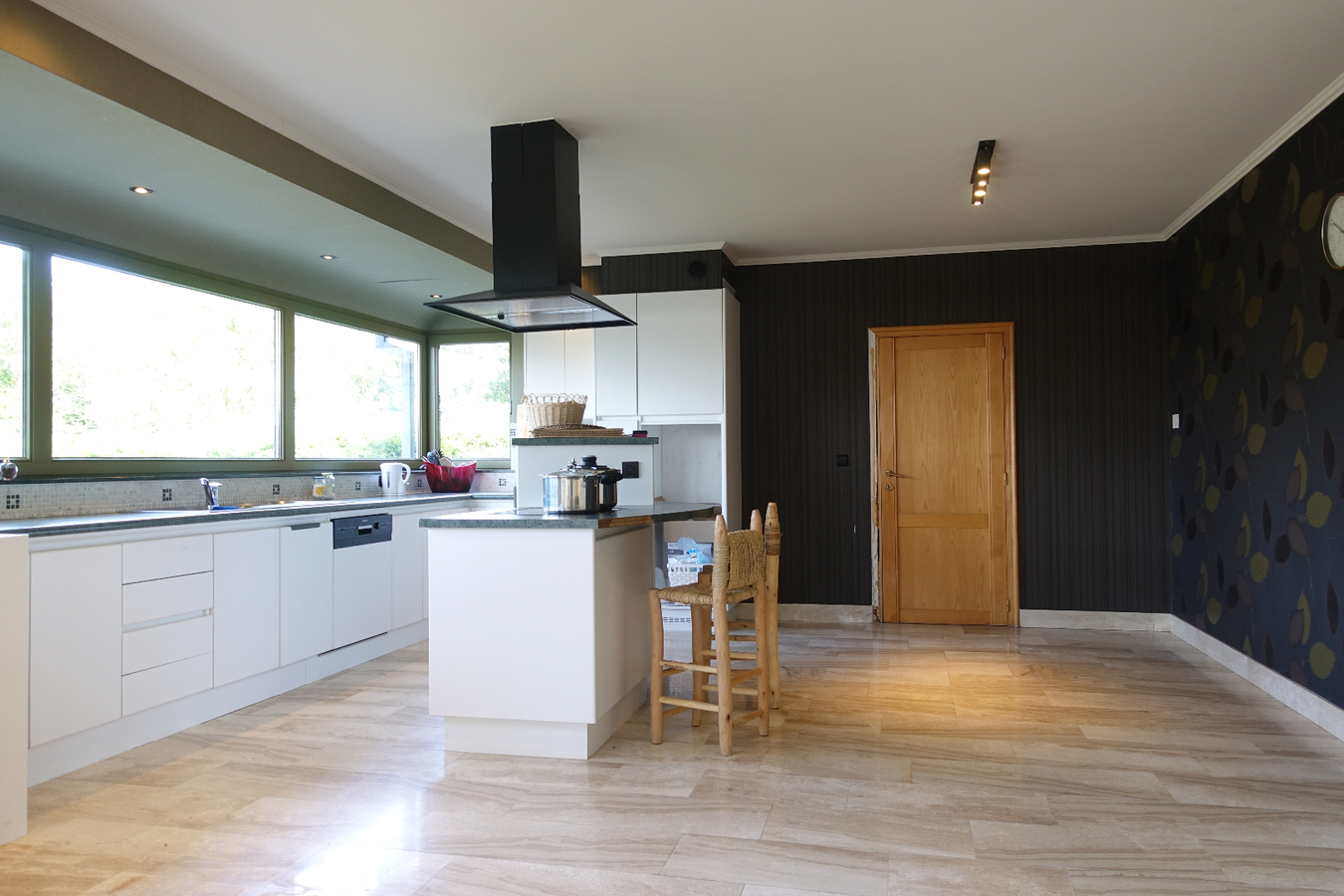 Prachtige villa met 5 slaapkamers op 1.215m² 