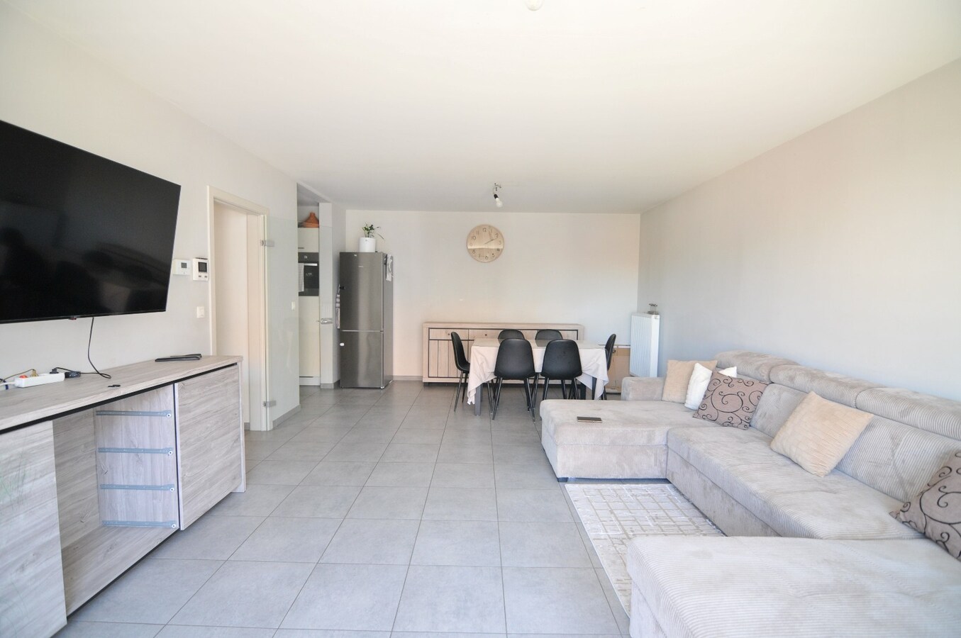 Lichtrijk appartement met garage in centrum Avelgem 