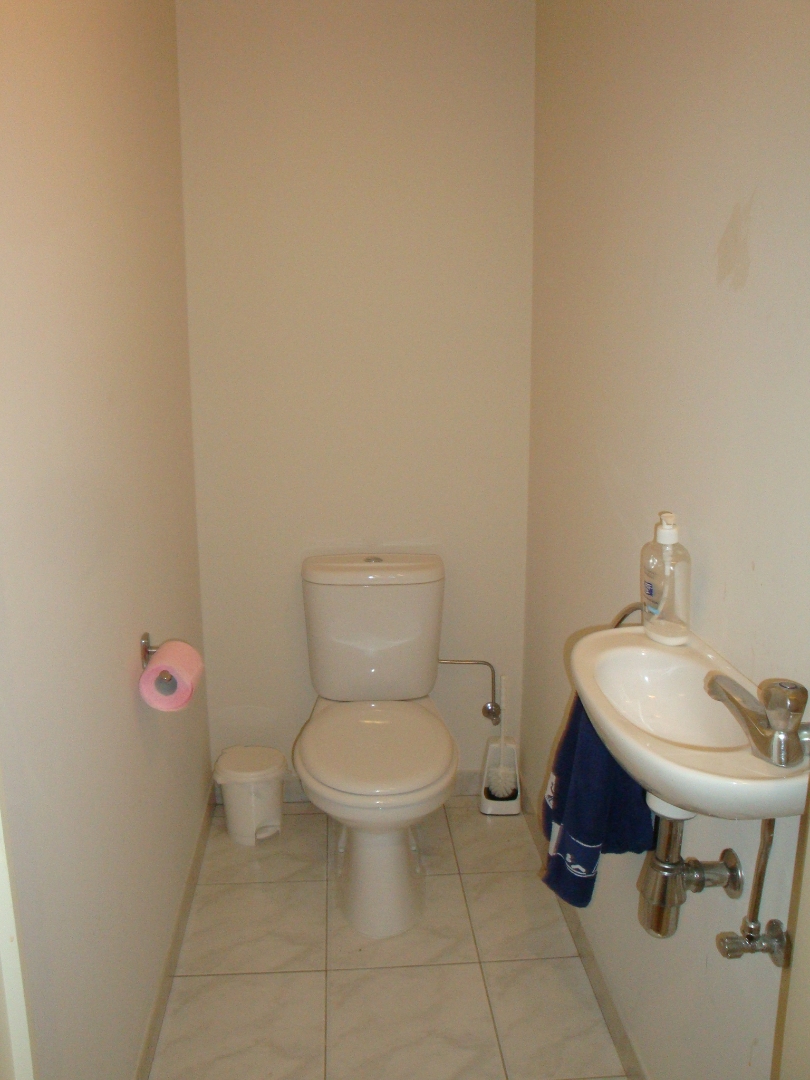 2 slaapkamer appartement met zicht op jachthaven. 