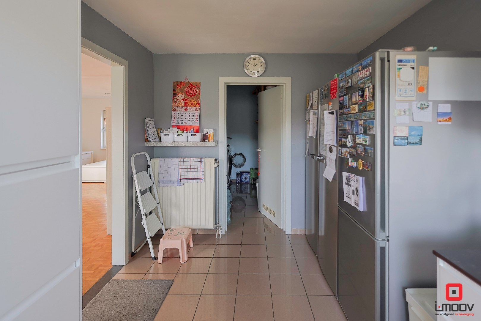 Lichtrijk en huiselijk triplexappartement met 4 slaapkamers en 2 garages te Gent 