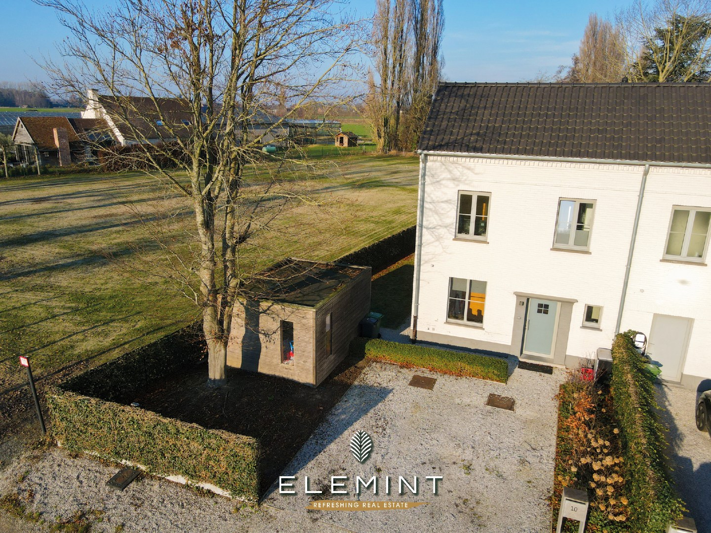 Instapklare halfopen woning te Drongen 