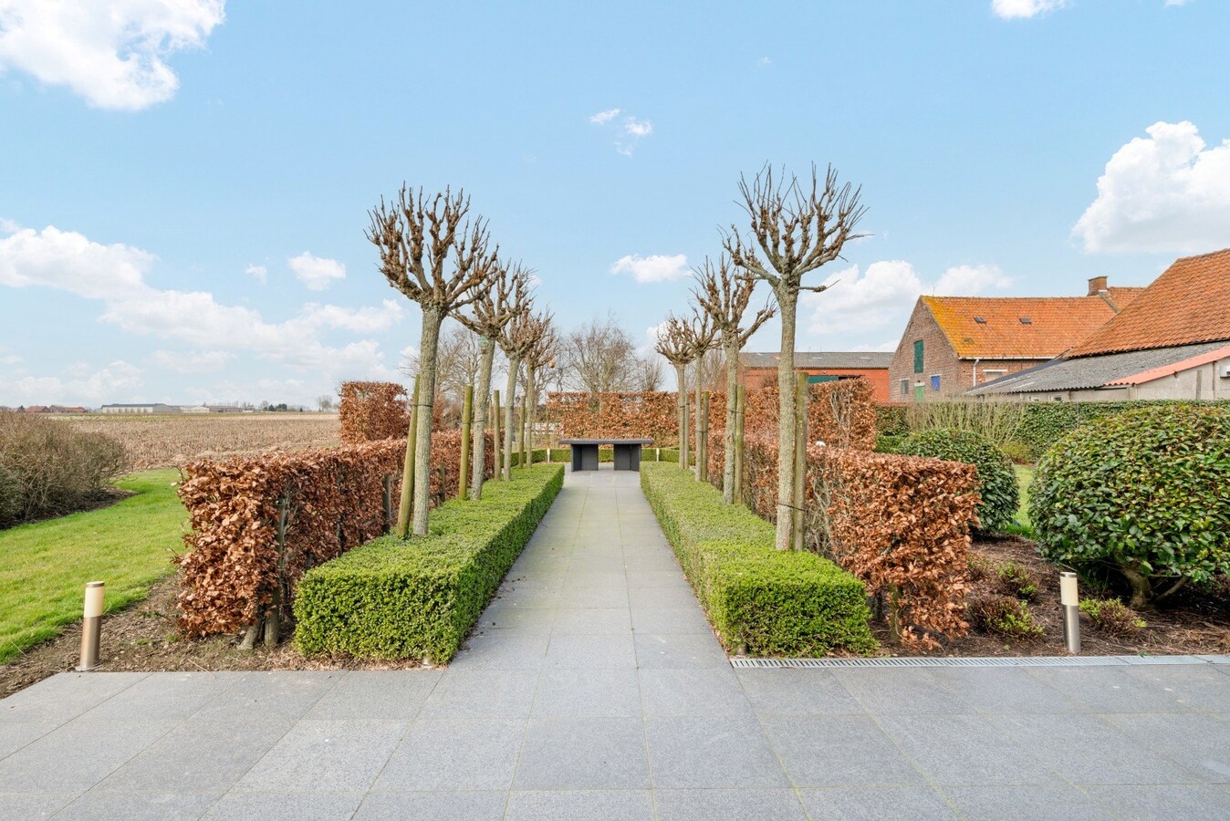 Ruime gezinswoning met tuin te huur in Westrozebeke 