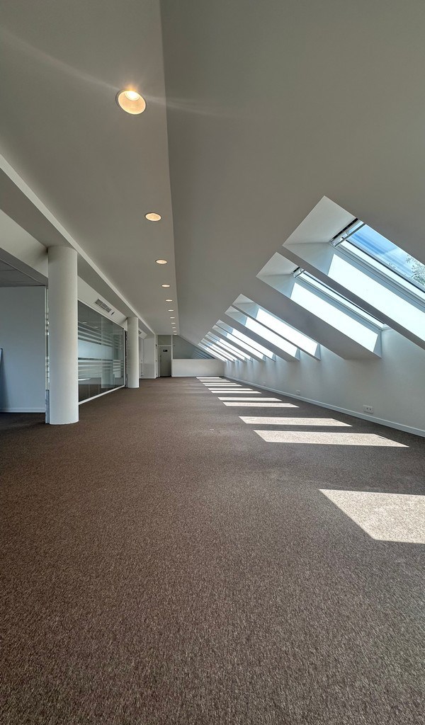 Kantoor of showroom te huur op zichtlocatie in Sint-Martens-Latem