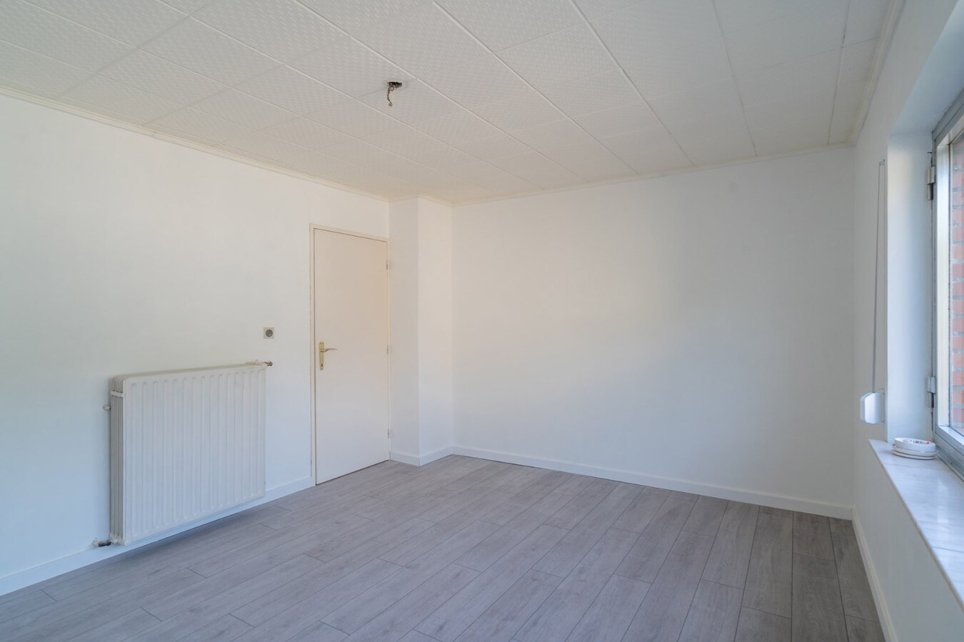 Gerenoveerde woning met 4 slaapkamers en 2 badkamers 