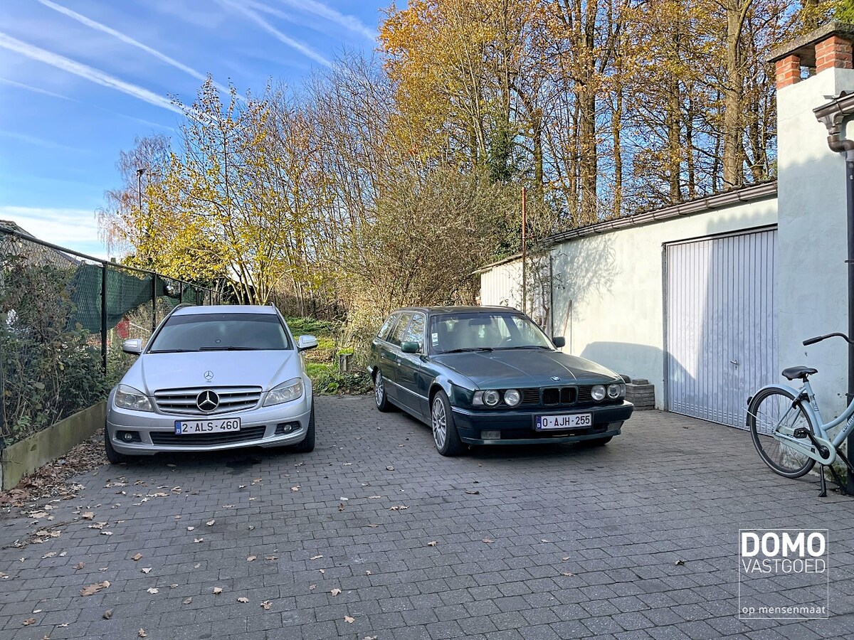 Halfopen bebouwing met tuin te Herk-de-Stad 