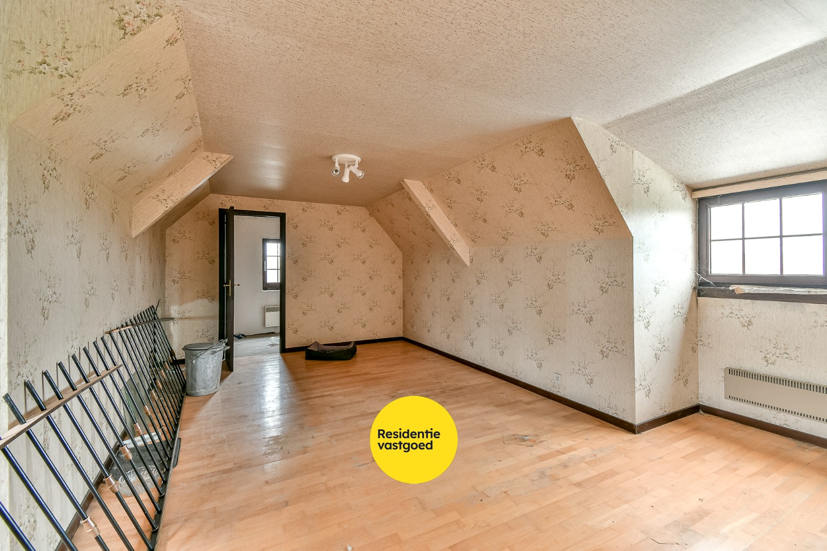 Prachtig landhuis op landelijke ligging te Leffinge. 