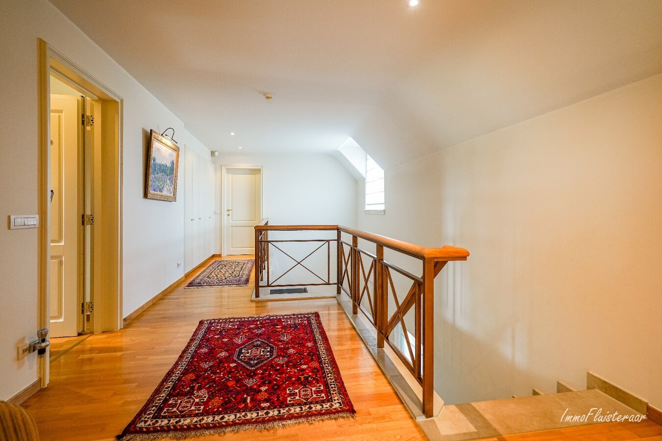 Royale, luxueuze villa met bijgebouwen op ca. 66a te Arendonk 