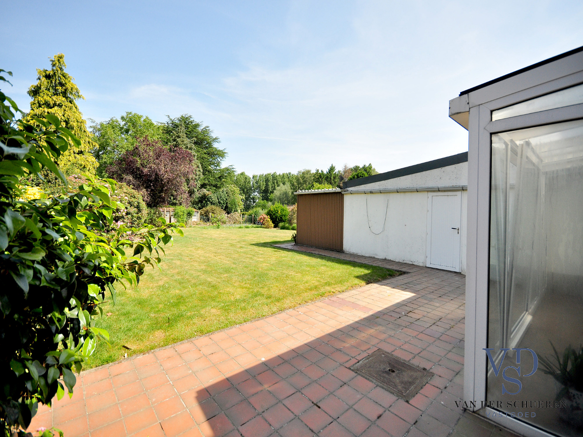 Zeer ruime herenwoning in centrum Gavere ! 