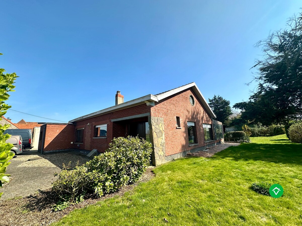 Rustig gelegen open bebouwing met landelijke vergezichten te Koekelare 