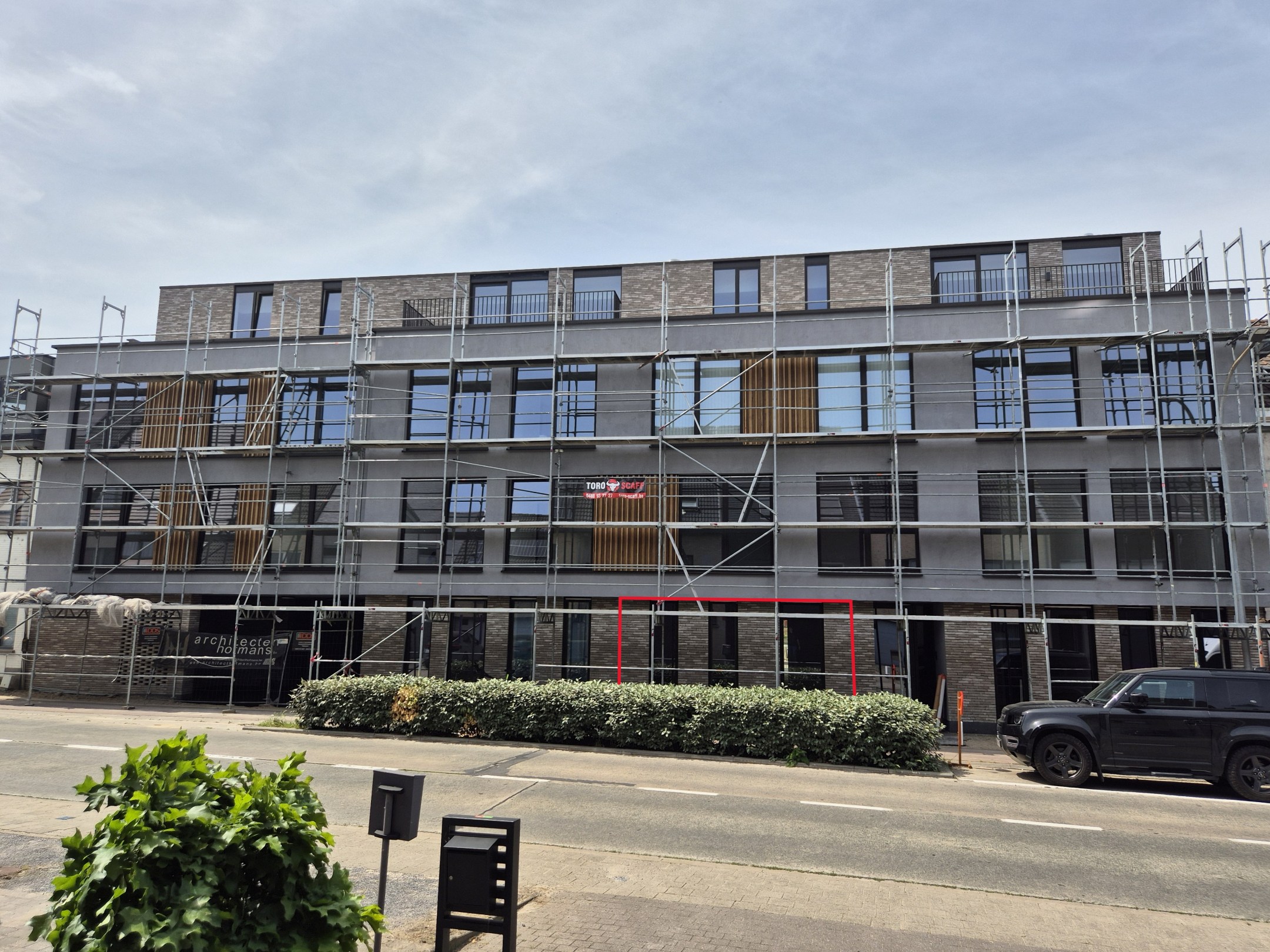 Gelijkvloers appartement met 2 slaapkamers, tuin en terras 