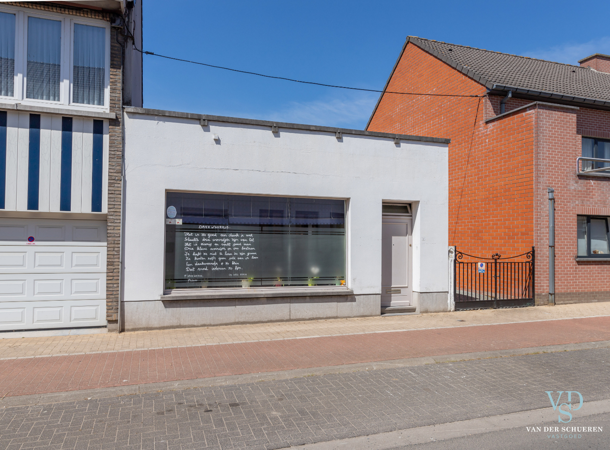 Gelijkgrondse woning op bijna 500 m² in centrum Gavere ! 