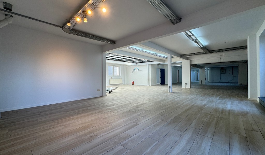 Vernieuwde kantoren te huur vlakbij Eilandje in Antwerpen