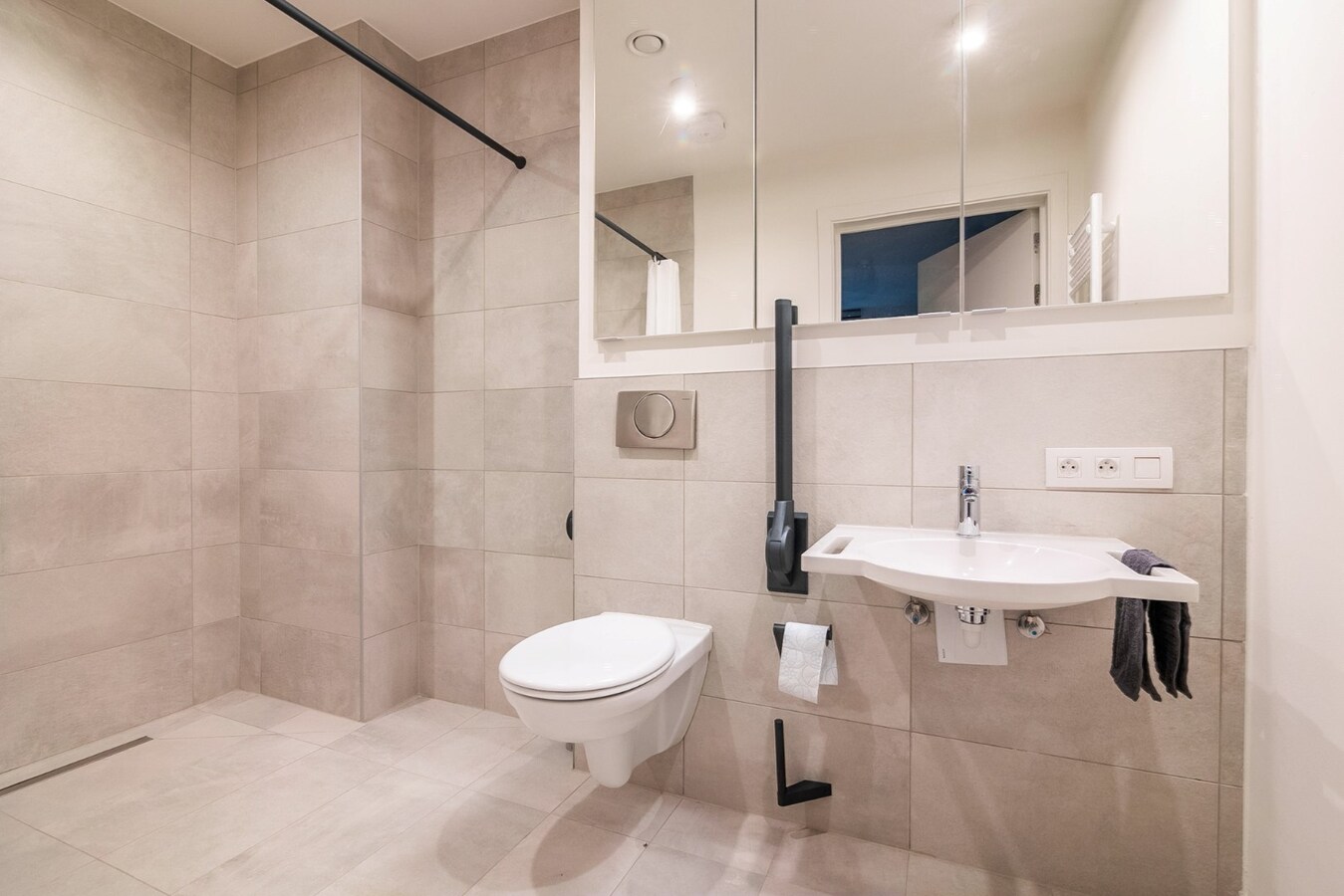 Zorgeloos wonen in stijl: instapklare serviceflat in Residentie Stuyvenberg 