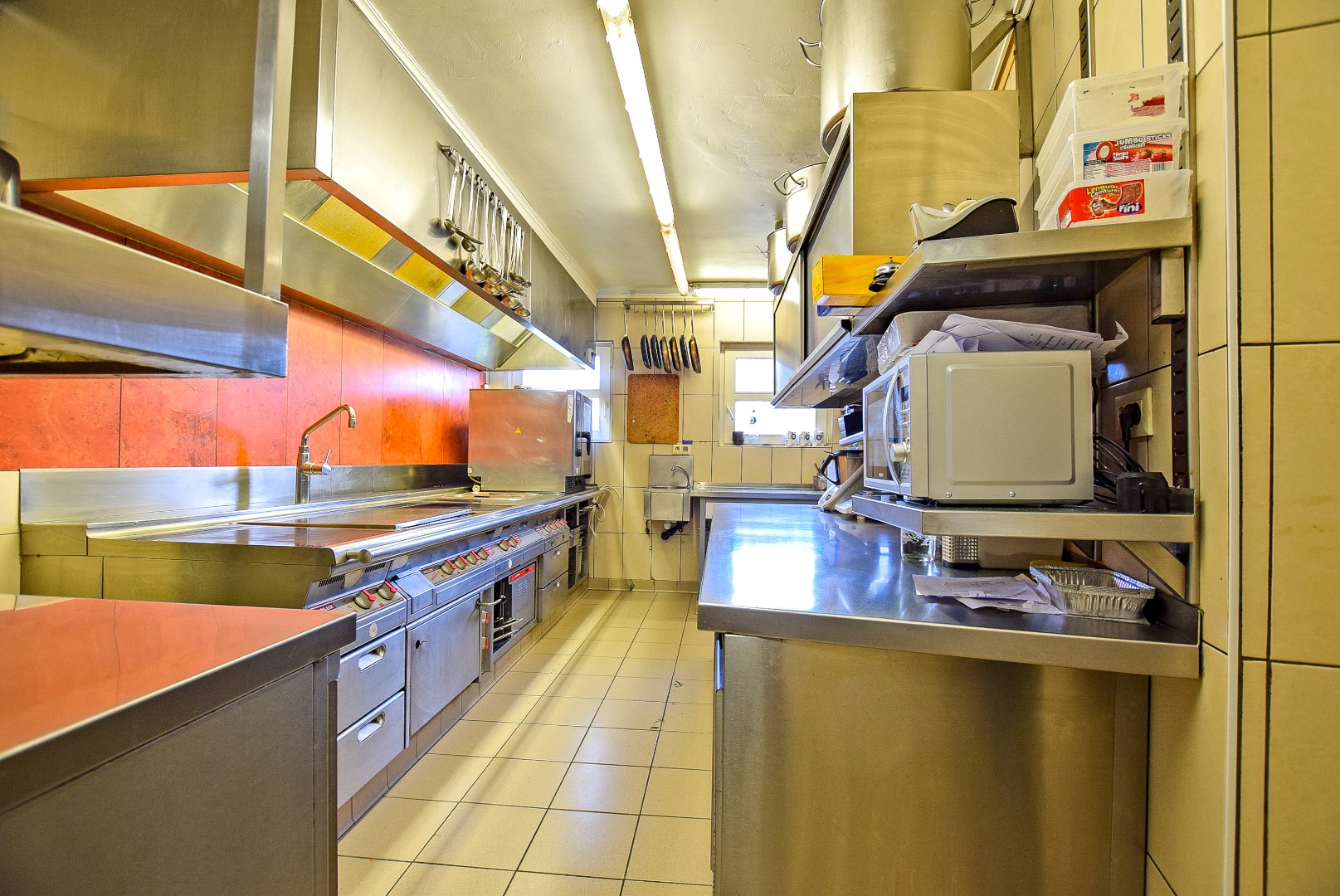 Restaurant met privéwoning en 2 B&amp;B-kamers op 4.370 m² 