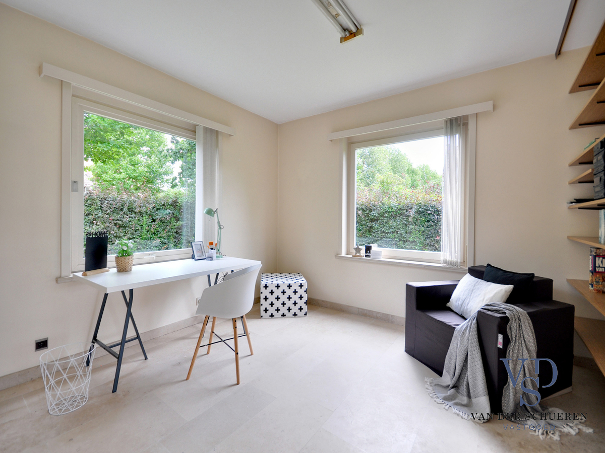 Lichtrijke villa in aangename omgeving ! 