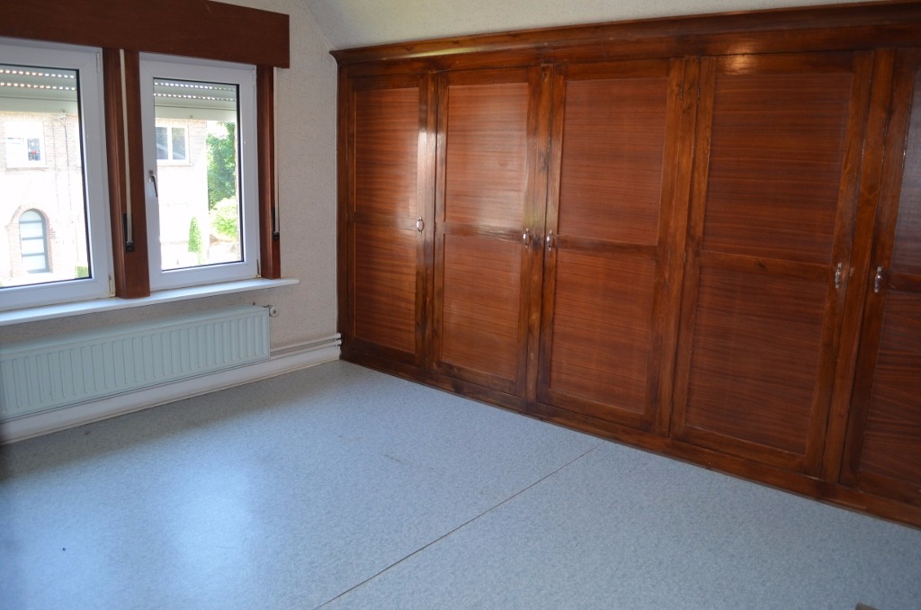 Te renoveren villa op mooi perceel goed gelegen nabij centrum Maldegem 